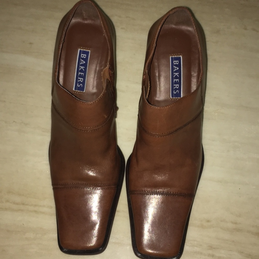 Bakers Brown Leathers Mule - Picture 6 of 6